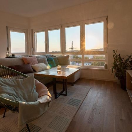 Vesta Apartment Tuzla - Across Bcc Shopping Mall 外观 照片